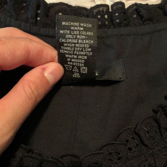 Express black lace midi dress. Size 4 - Picture 5 of 11